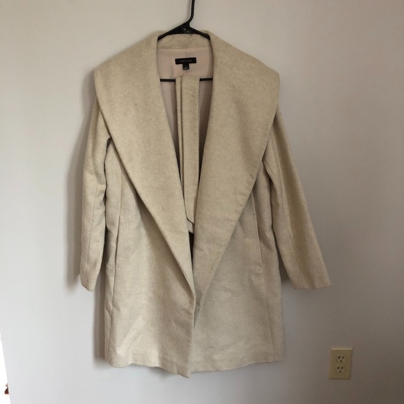 Ann Taylor Jackets & Blazers - Timeless Ann Taylor Wrap Tie Waist Coat Cream/Beige Size Small *Mobwife Trend*
